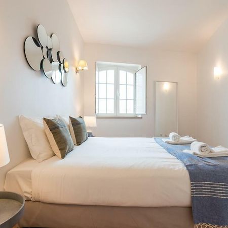 Alfama Modern Two-Bedroom Apartment W/ River View And Parking - By Lu Holidays Лиссабон Экстерьер фото